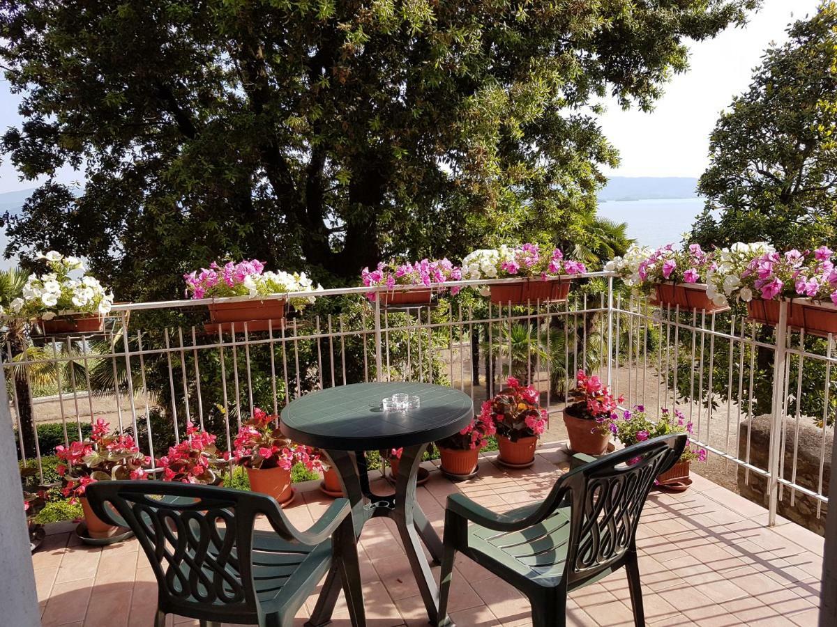 Antica Casa Di Famiglia Hotel Castiglione del Lago Exterior photo